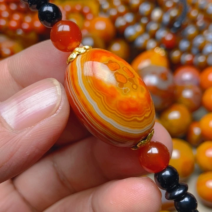 玛瑙/玉髓未镶嵌吊坠