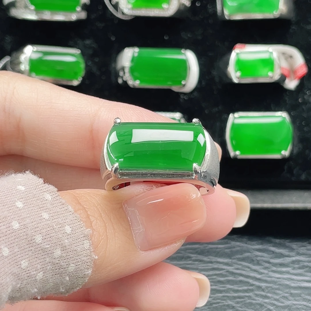 翡翠银S925镶嵌戒指天然A货翡翠没运费险3855