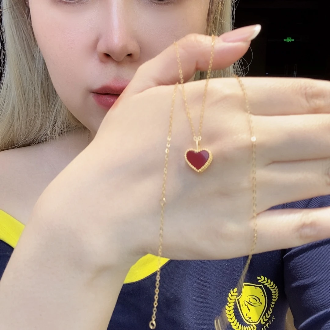 玛瑙/玉髓18K金镶嵌项链爱心