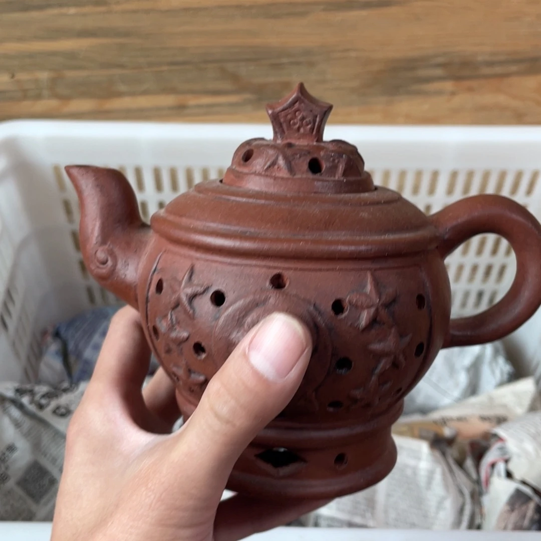 茶壶紫砂老厂紫砂壶一件。