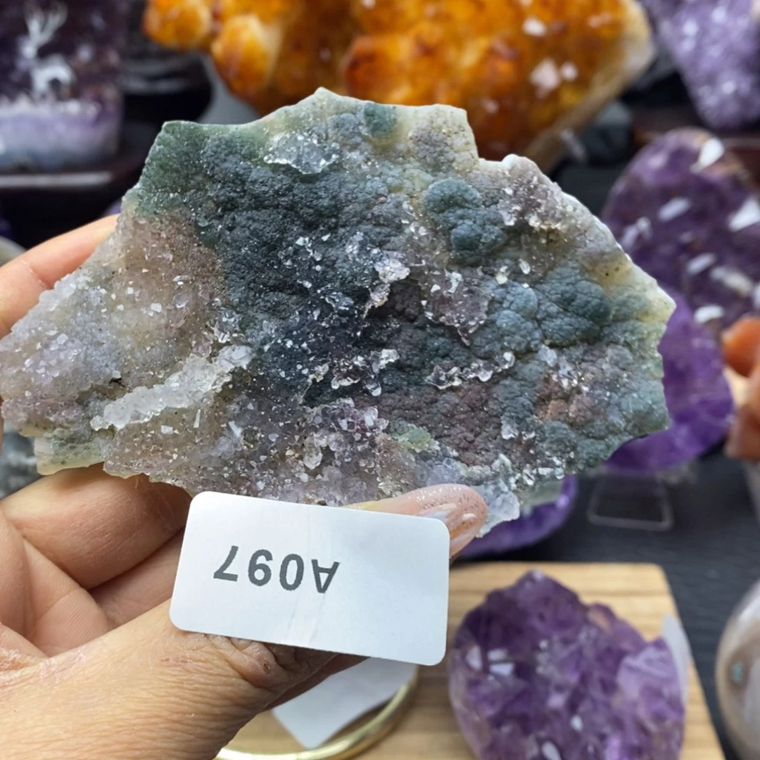 未镶嵌水晶大型摆件（非配饰）