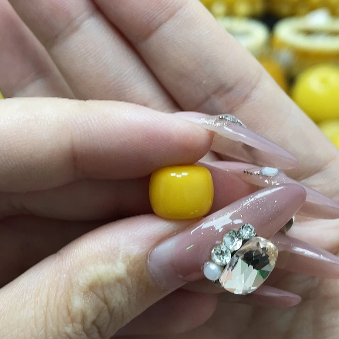 裸石琥珀未镶嵌10.5*8.5mm氧化款老型瑕