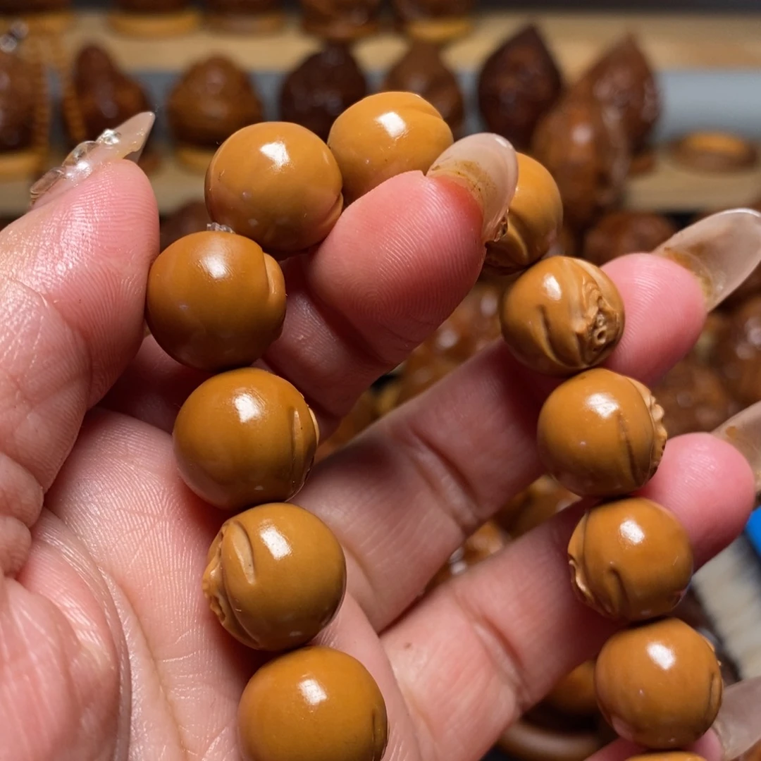 【闪购商品】橄榄核把件善*門猴头生命