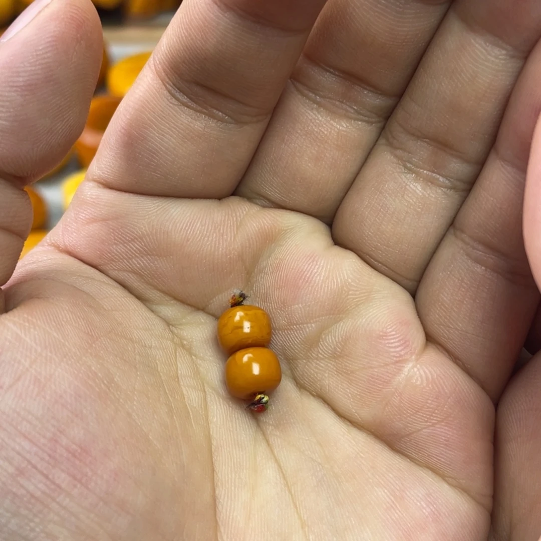 小***北蜜蜡未镶嵌吊坠(不含链)