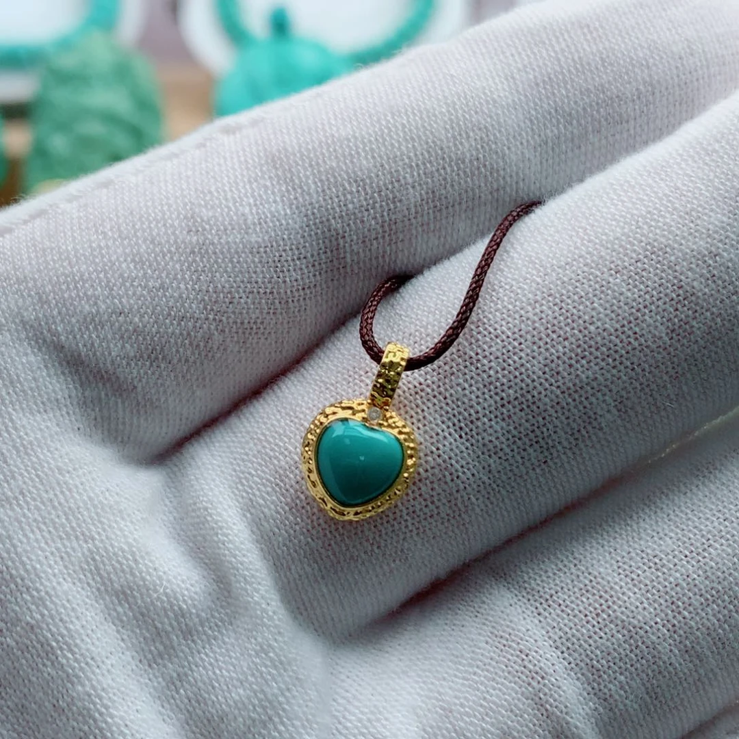 绿松石18K金镶嵌配饰