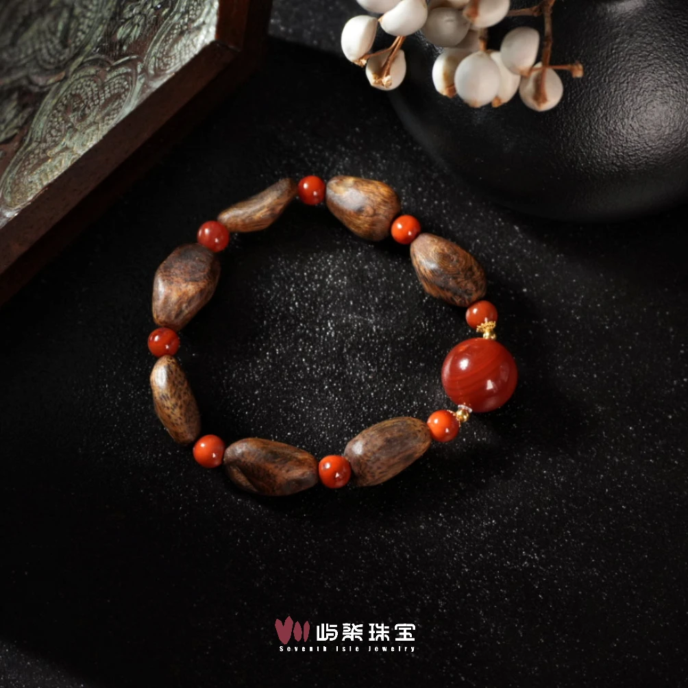 F202 玛瑙18k金镶嵌 南红大小珠随形手串