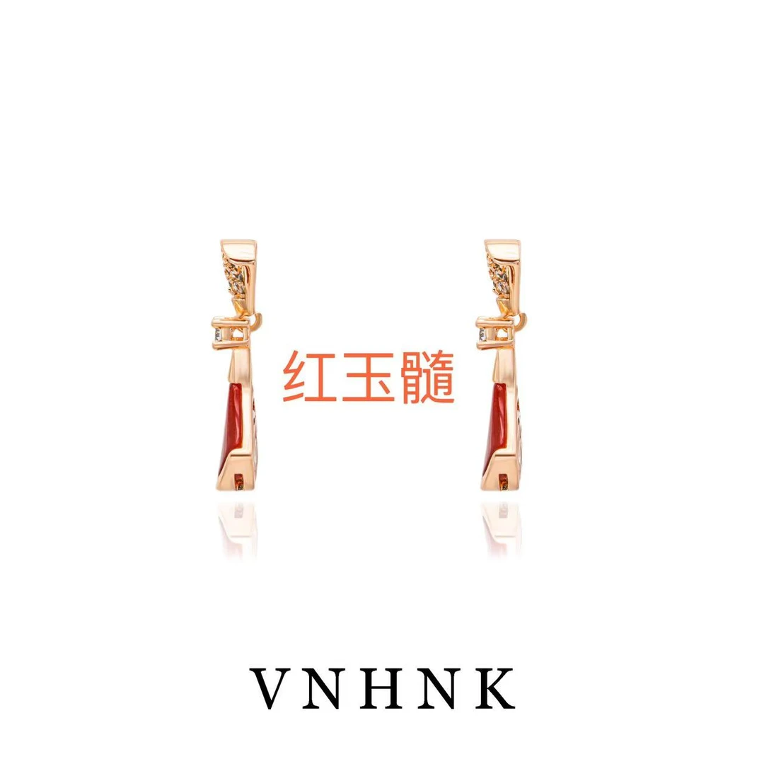 美可儿   A545   玫瑰色小众百搭红色玉髓耳环