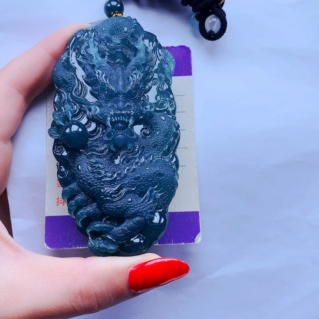 颈饰未镶嵌翡翠天*子纯天然Ａ货翡翠，挂件