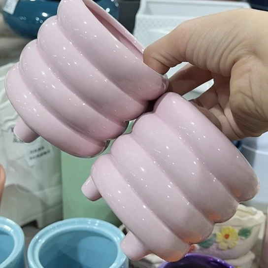 多肉绿植陶瓷花盆9.9包邮，有孔