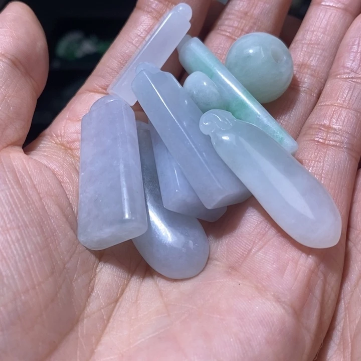 b***l翡翠未镶嵌吊坠(不含链)A735