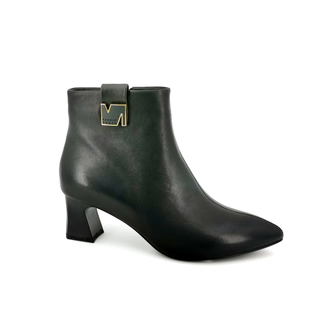 KANGNAI/康奈11138013牛皮尖头低跟粗跟防滑加棉保暖时尚时装靴