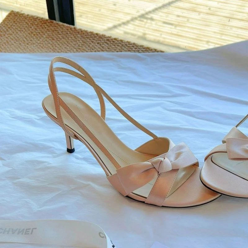 X细跟高跟鞋女2025夏季新款优雅仙女风蝴蝶结中跟软底一脚蹬凉鞋