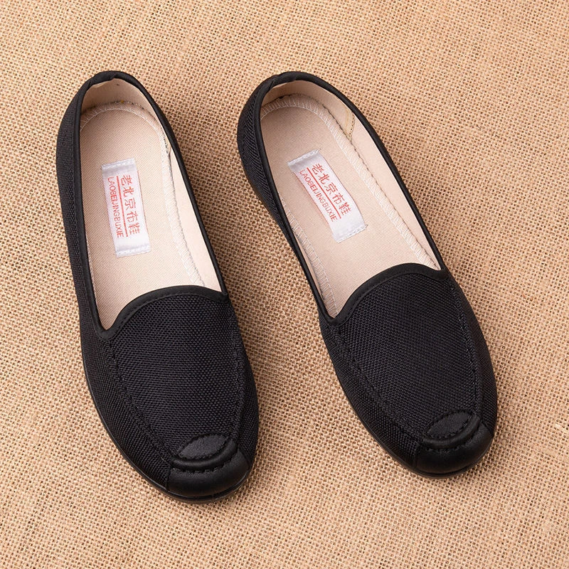 老北京布鞋女新款单鞋老年人软底鞋透气防滑妈妈鞋平底老太太布鞋