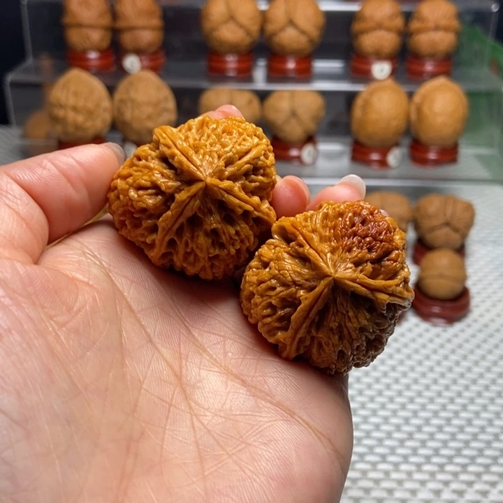 把件文玩核桃19盘龙玉凤三棱