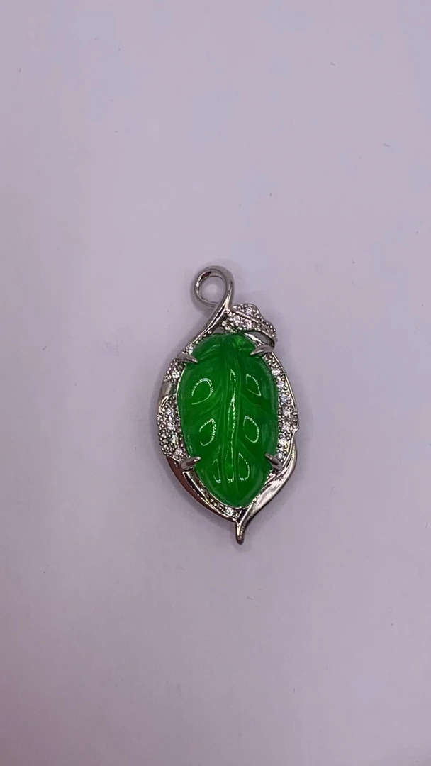 YY237【凤缅】邂逅翡翠高冰，冰透绿意，开启浪漫时光