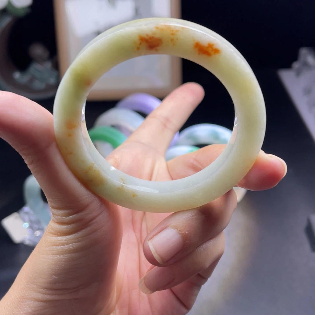 定制翡翠未镶嵌天然翡翠A货手镯