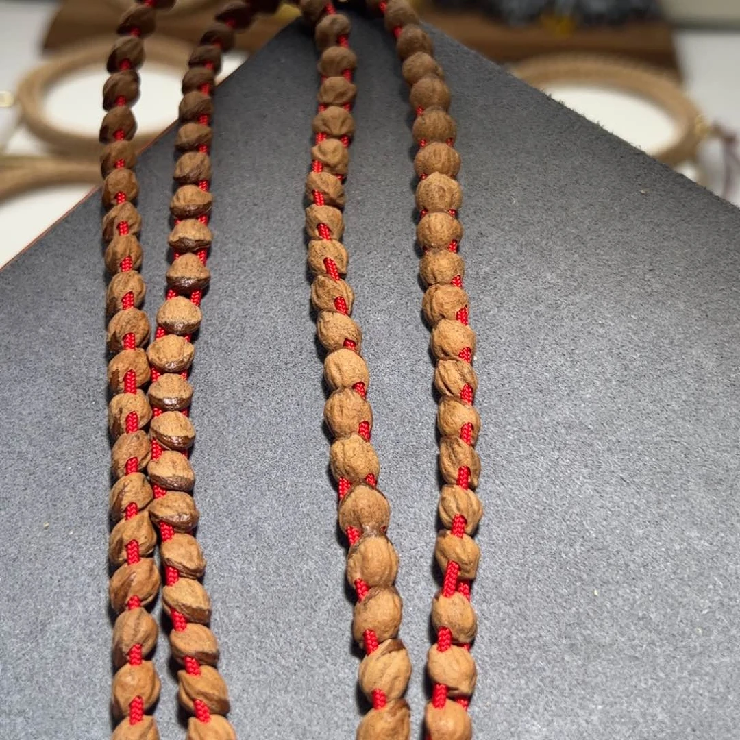 柏香籽/百香籽吊坠?**心蛇骨