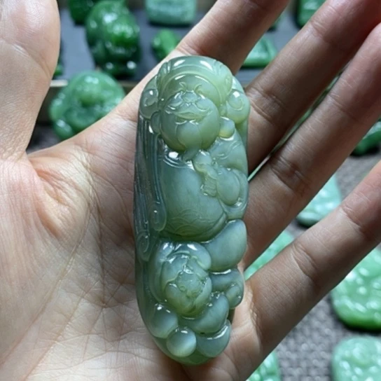 【闪购商品】颈饰未镶嵌和田玉