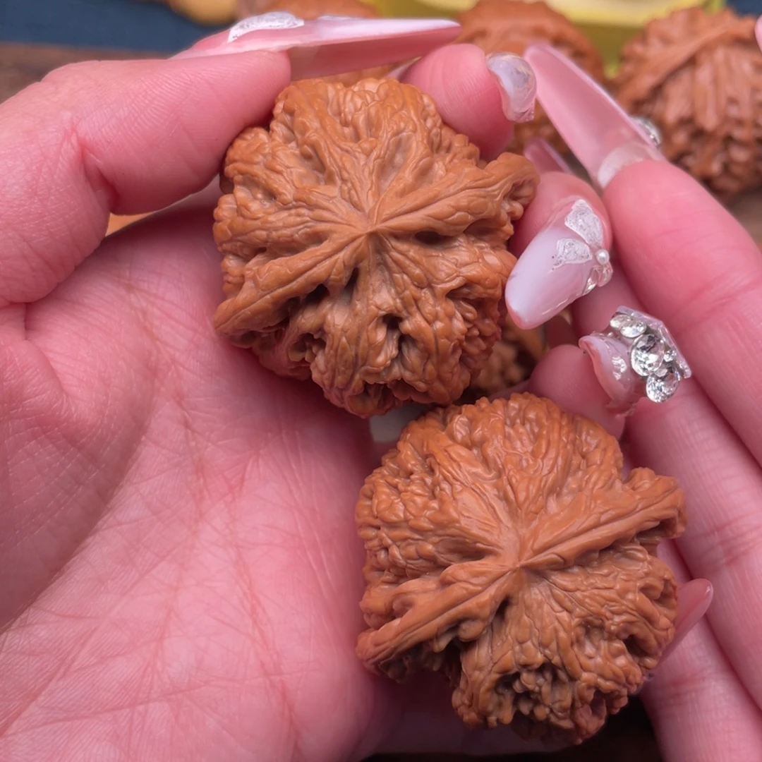 文玩核桃把件全品毕业球筋46，复刻底