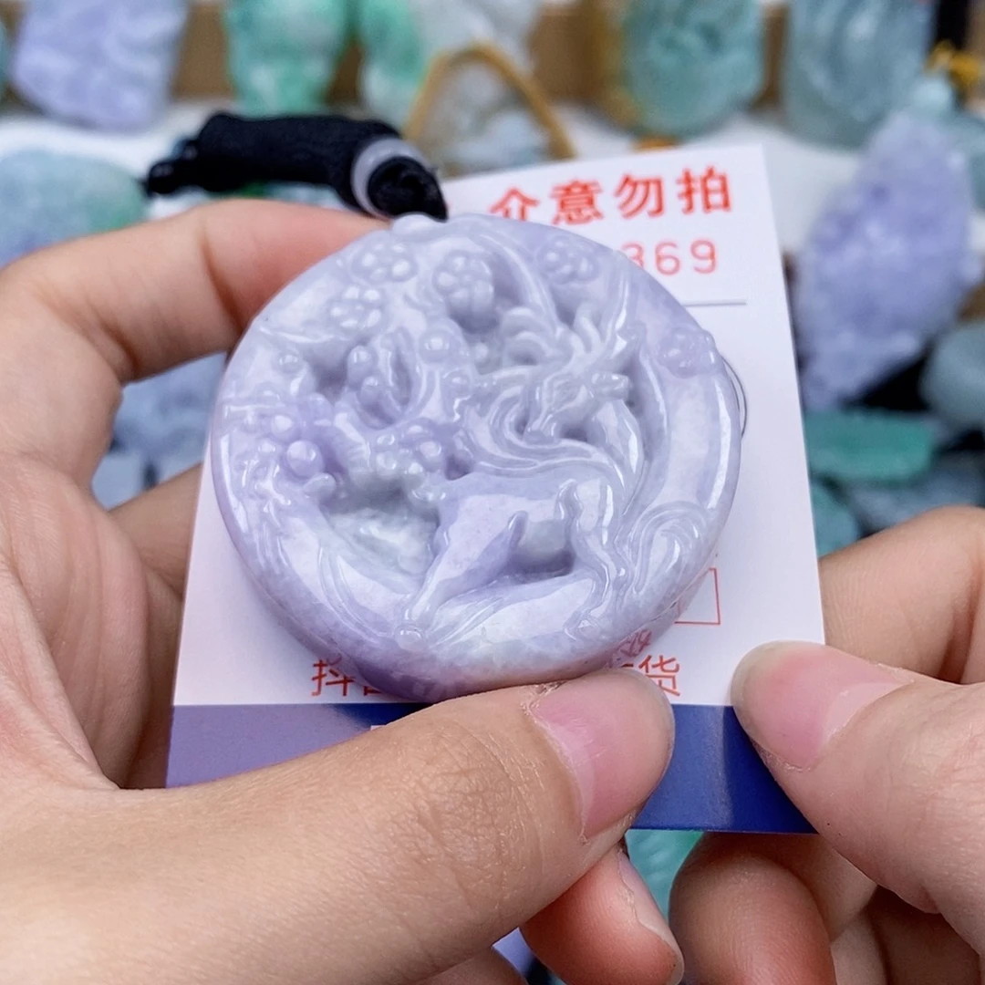 吊坠(不含链)未镶嵌翡翠