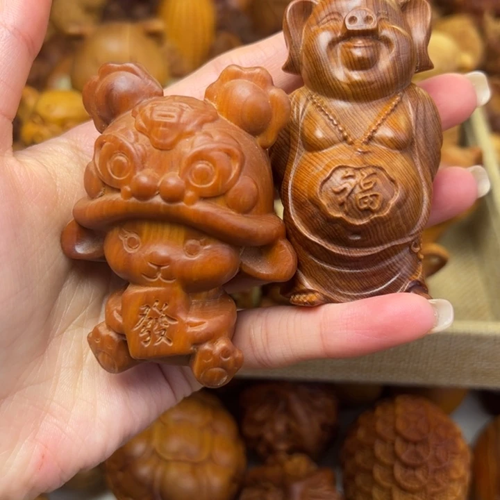 柏木（崖柏）兔子 猪 羊