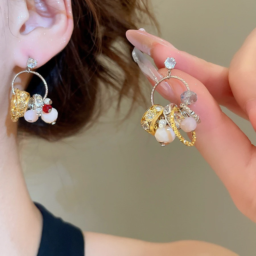 铜合金耳饰 精品/银针镶钻圆形耳环时尚气质轻奢高级感耳钉设计感