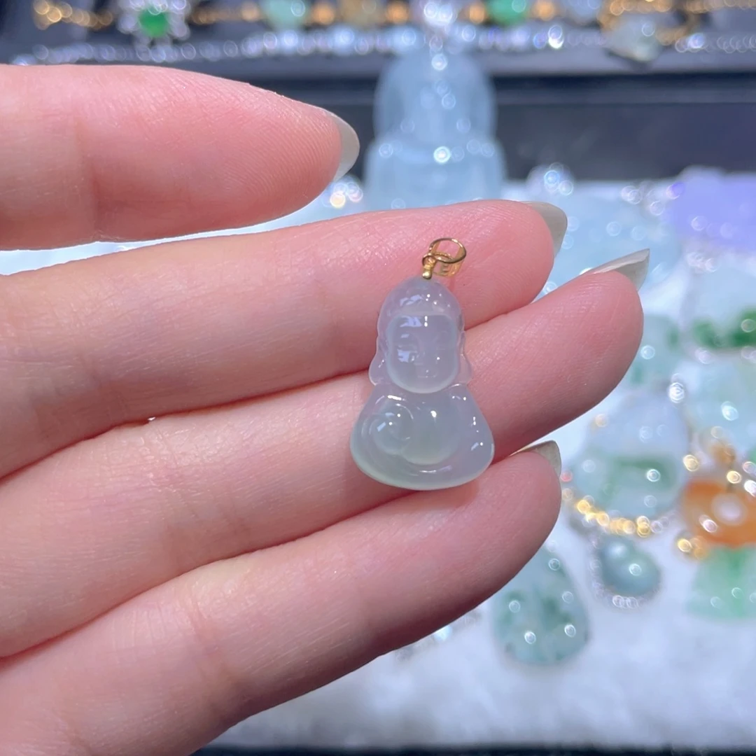 翡翠18K金镶嵌颈饰翡翠