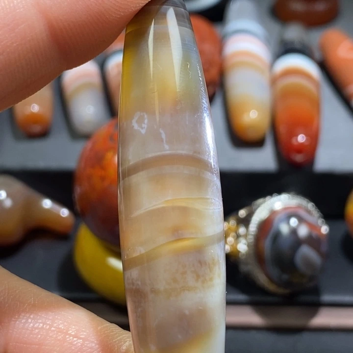 断***崖玛瑙/玉髓未镶嵌挂件