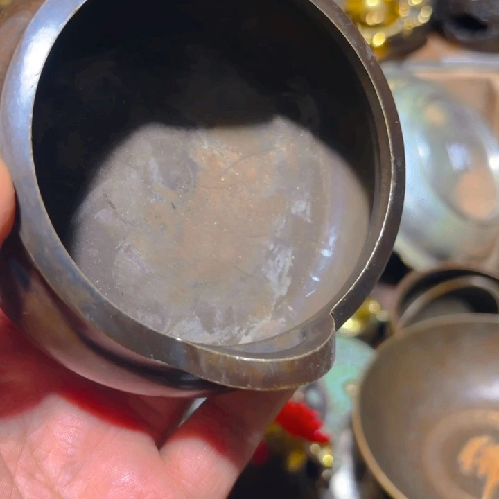 铜的。全清了。一件不留！不磨叽