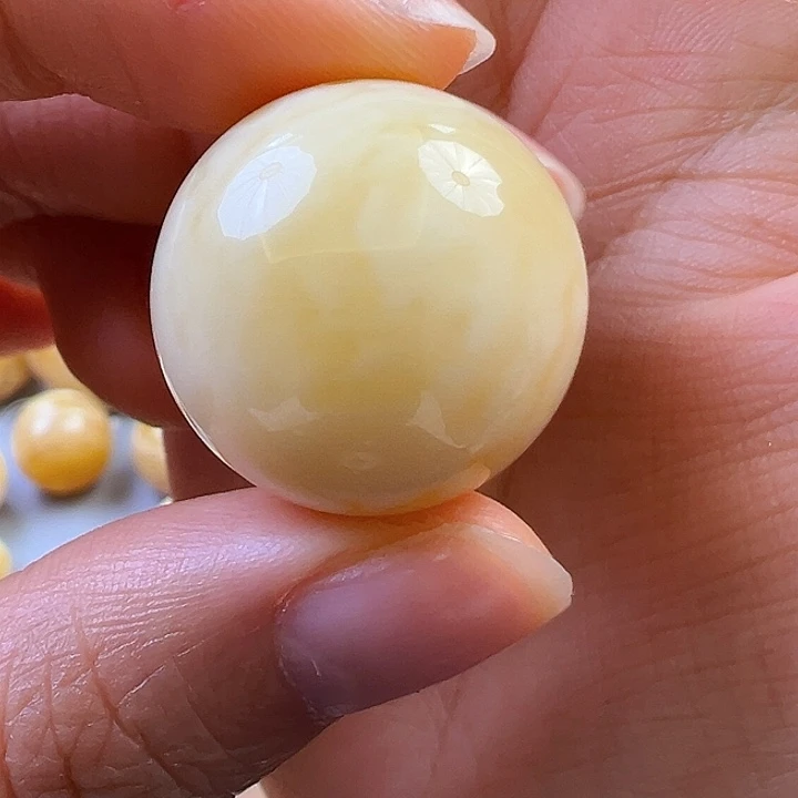 未镶嵌颈饰蜜蜡蜜蜡