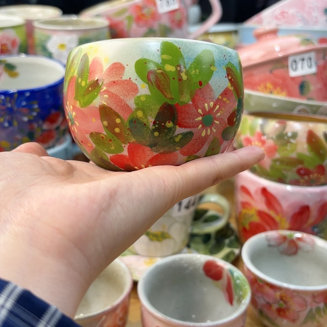 瓷片我盖茨，兔兔