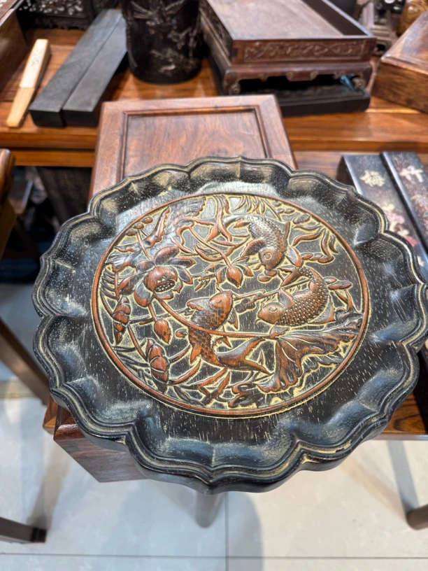 紫檀 雕刻圆茶盘