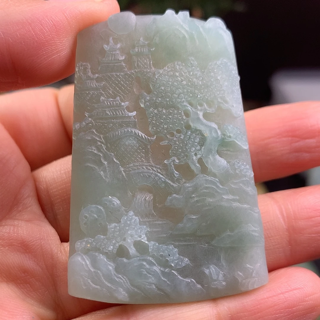 定制翡翠未镶嵌山水