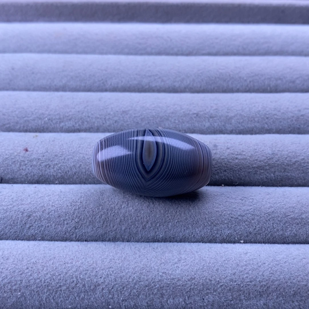 未镶嵌玛瑙/玉髓珠宝奇石