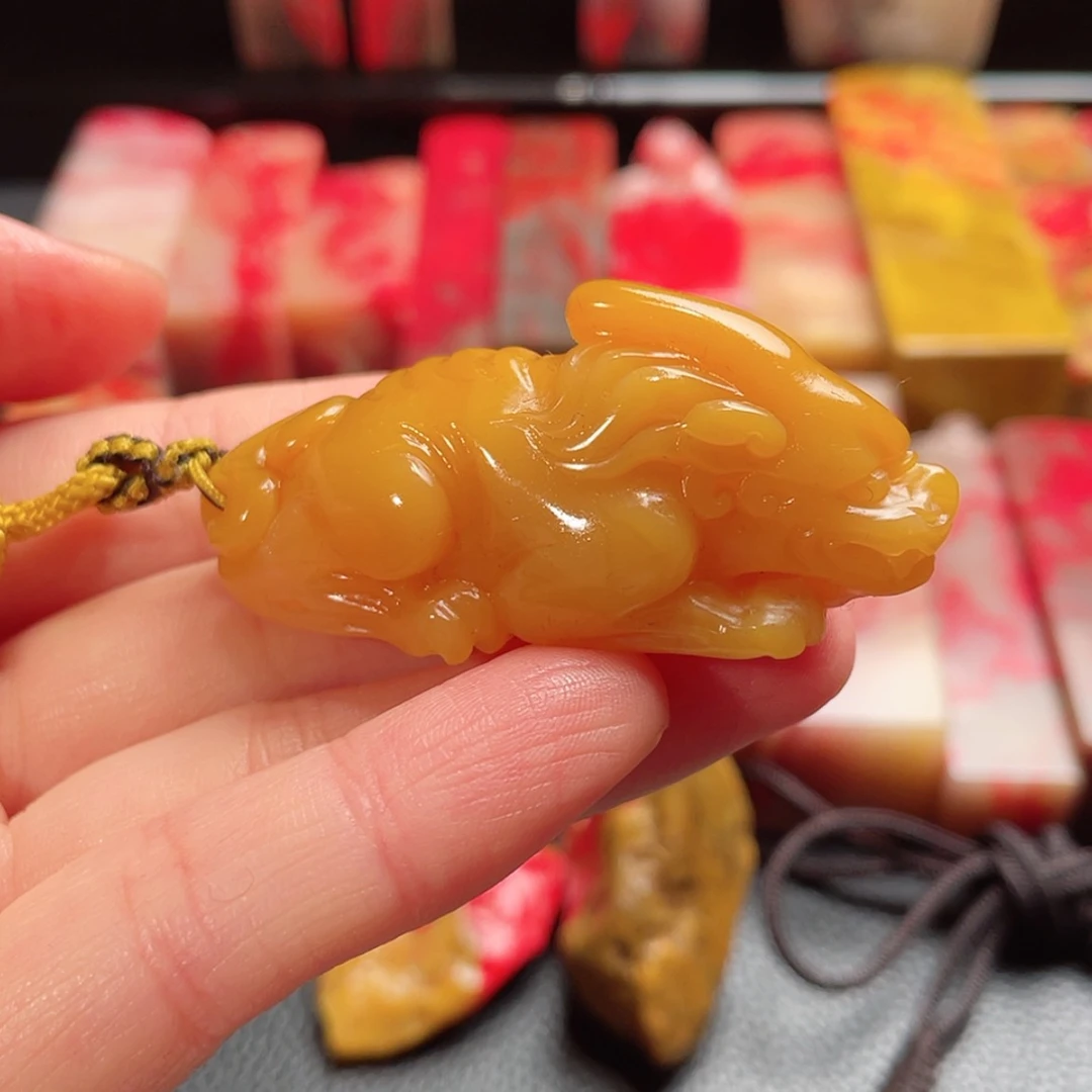 【闪购商品】田黄石邵氏精品石