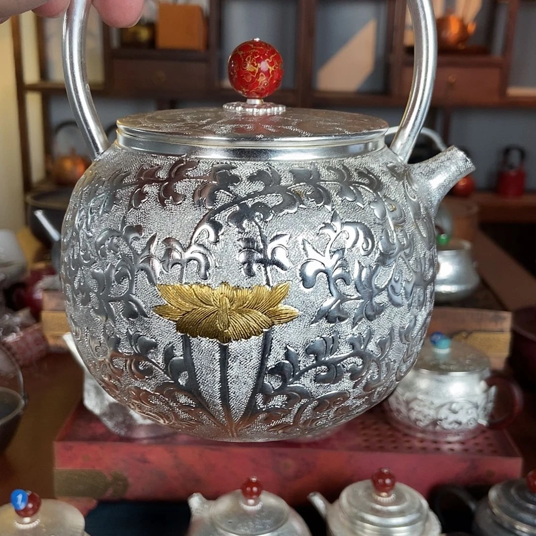 青***扬纯手工制作一铜壶制作