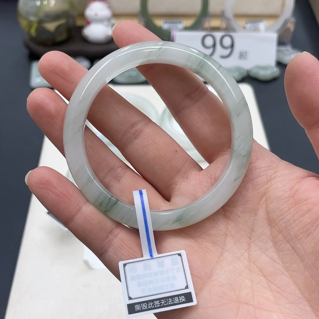 石英质玉未镶嵌手镯