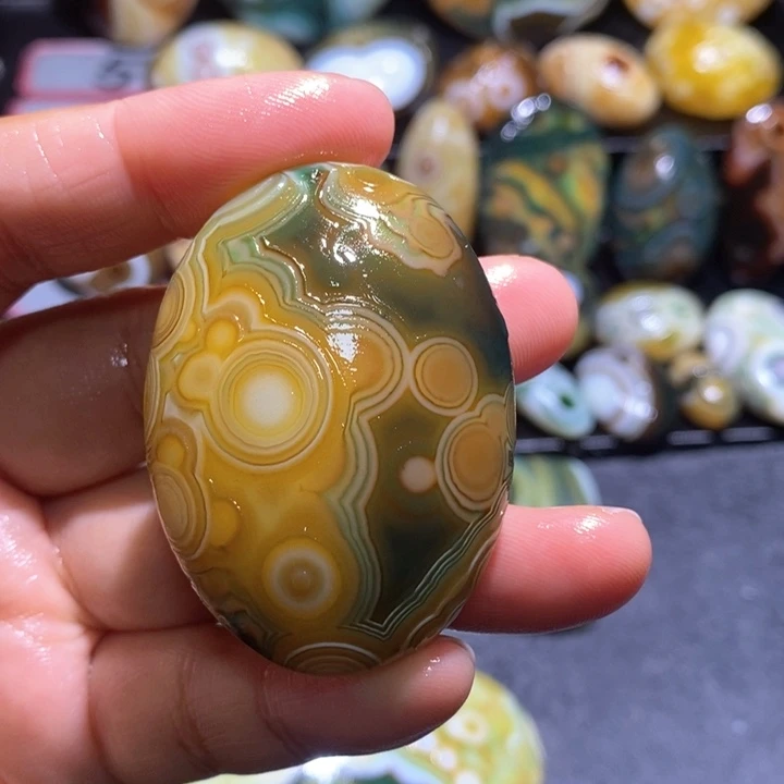玛瑙/玉髓未镶嵌珠宝半成品57