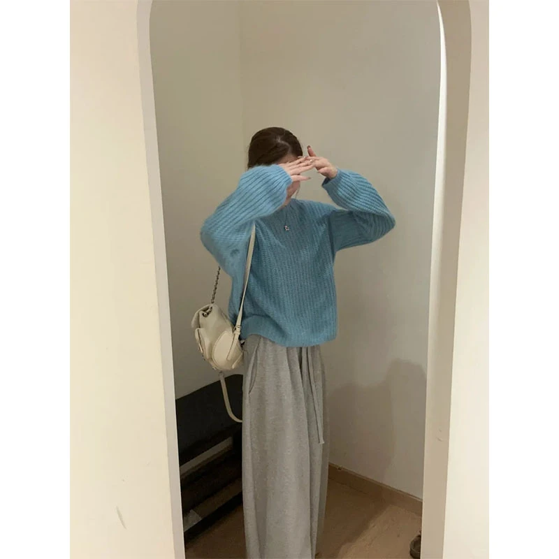 秋季小众设计感简约时尚针织宽松针织上衣休闲简约百搭长裤套装女