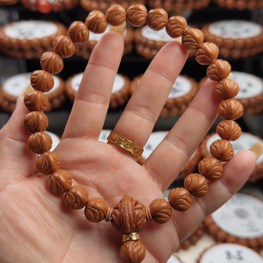 手串桃核小龙包手持