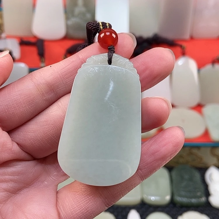 【闪购商品】颈饰未镶嵌和田玉