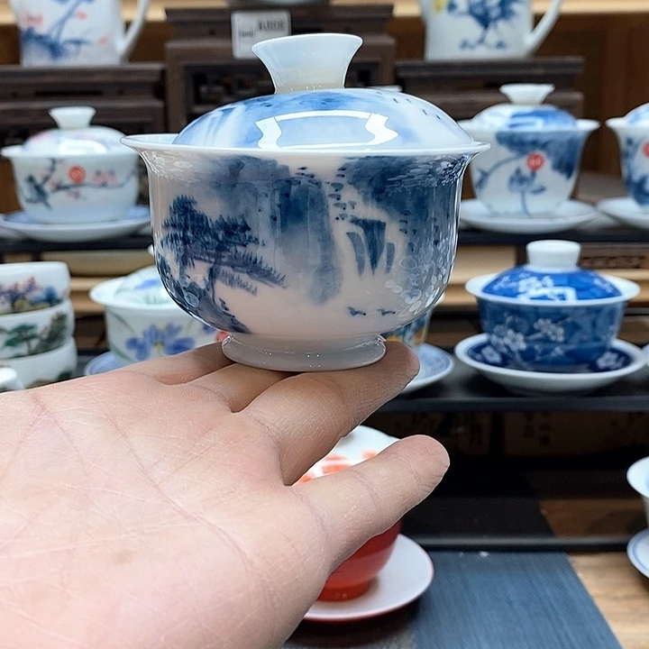 手绘微瑕山水盖碗