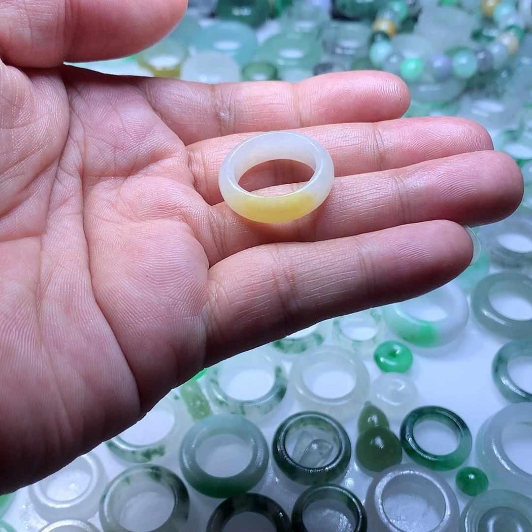 定制翡翠未镶嵌9**叔