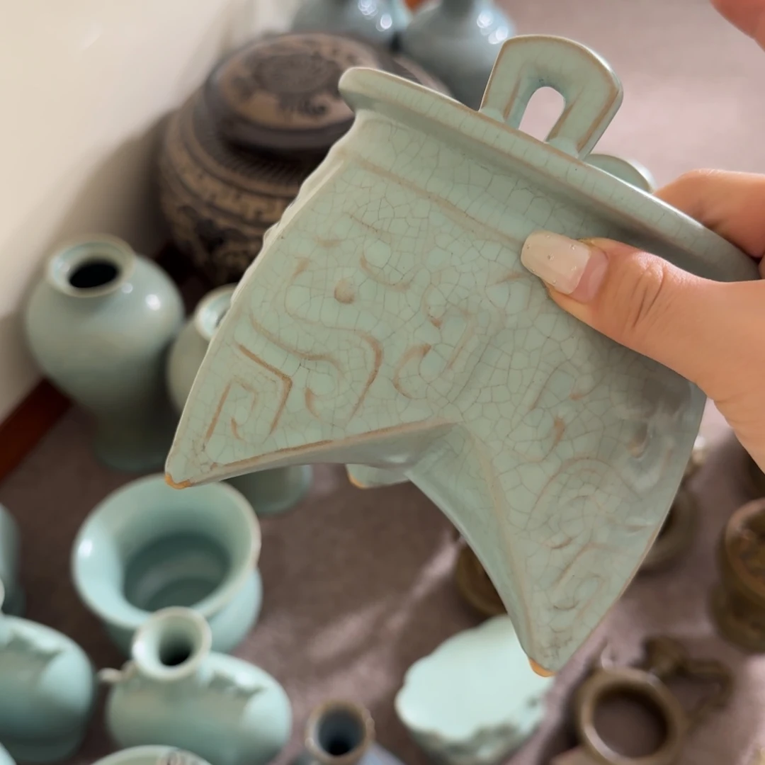 摆件哈哈哈哈哈哈天青发色