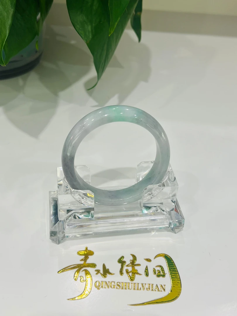 57.5翡翠手镯天然A货绿毛乌鸡手镯完美无包容QSLV122