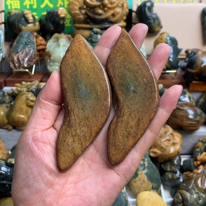 岫岩河磨玉（透闪石质玉）手把件未镶嵌星****2