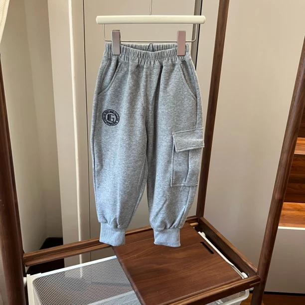 【编号R447】GK4111-08-儿童绣字母卫裤灰色-GMF