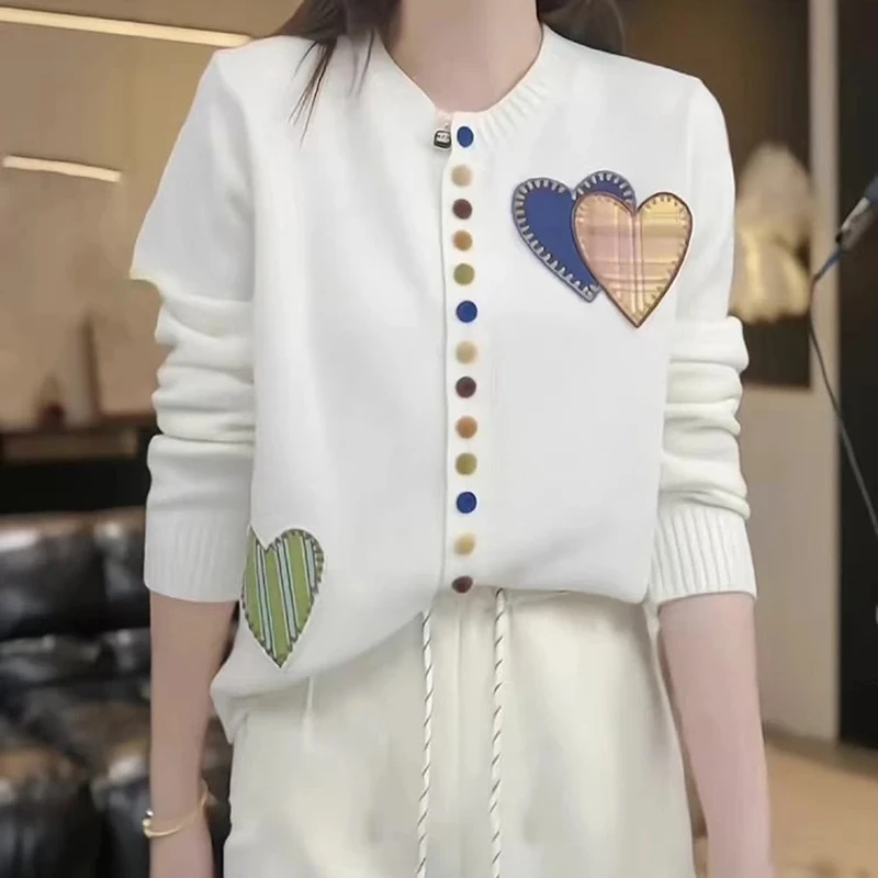 2025春季新款大码爱心拼接针织衫毛衣女韩系休闲百搭显瘦上衣女