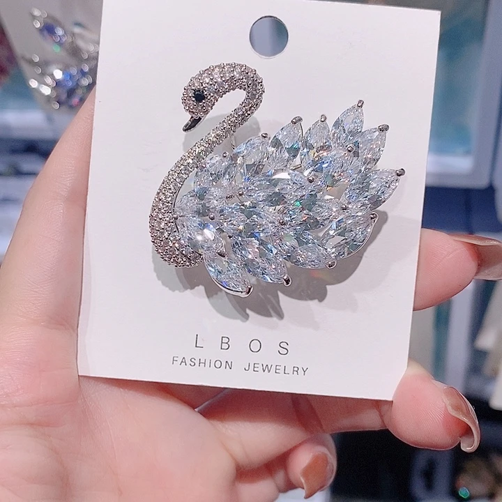 锆石铜合金奢华天鹅胸针 经典款