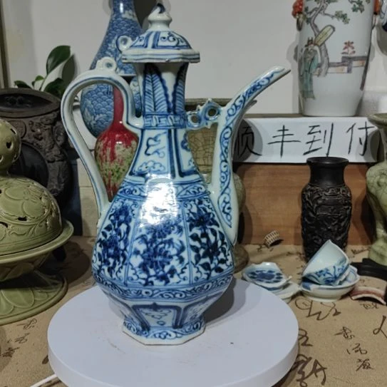 定***动青花瓶摆件摆件摆件摆件摆件